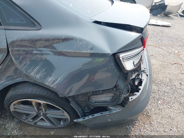 Продаж на аукціоні авто 2018 Audi A3 2.0t Premium, vin: WAUB8GFF2J1038375, номер лоту: 45638321