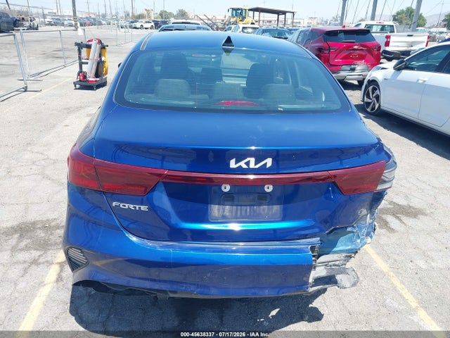 45638337 :رقم المزاد ، 3KPF24AD6NE434841 vin ، 2022 Kia Forte Lxs مزاد بيع