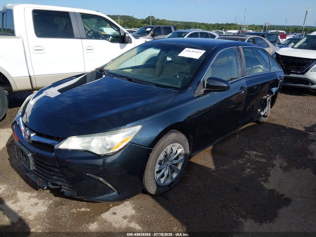 2015 Toyota Camry Le მანქანა იყიდება აუქციონზე, vin: 4T4BF1FK5FR461736, აუქციონის ნომერი: 45638365