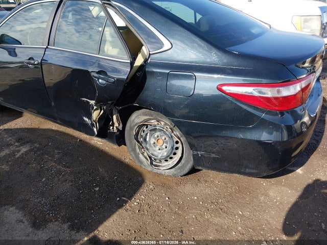 2015 Toyota Camry Le მანქანა იყიდება აუქციონზე, vin: 4T4BF1FK5FR461736, აუქციონის ნომერი: 45638365
