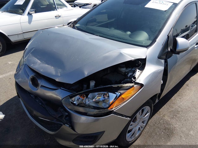 Продажа на аукционе авто 2013 Mazda Mazda2 Sport, vin: JM1DE1KZ8D0166115, номер лота: 45638401