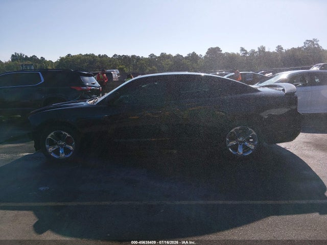45638409 :رقم المزاد ، 2C3CDXBG9DH526976 vin ، 2013 Dodge Charger Se مزاد بيع