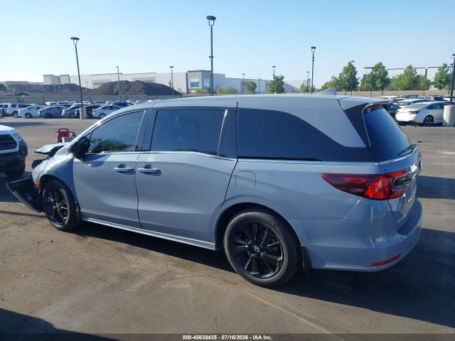 5FNRL6H72RB072853 Honda Odyssey Sport