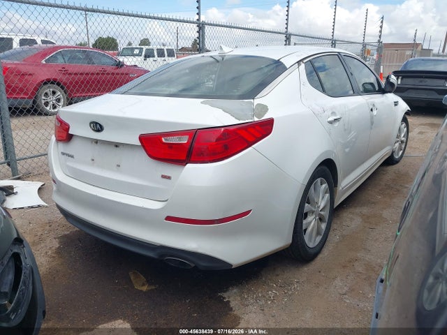 Auction sale of the 2015 Kia Optima Lx, vin: 5XXGM4A73FG416315, lot number: 45638439