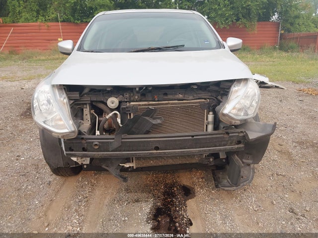 Продажа на аукционе авто 2017 Nissan Versa 1.6 Sv, vin: 3N1CN7AP8HK450375, номер лота: 45638444