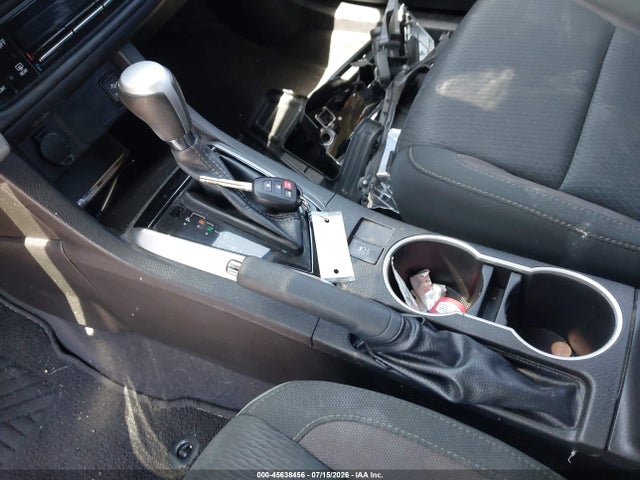 Toyota COROLLA LE 2019 5YFBURHE1KP902215 Image 11