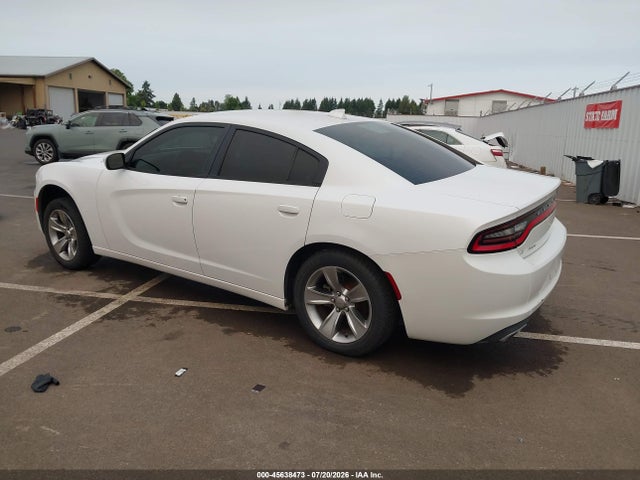 2015 Dodge Charger Sxt მანქანა იყიდება აუქციონზე, vin: 2C3CDXHG2FH843766, აუქციონის ნომერი: 45638473