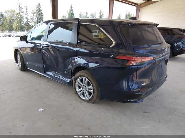 5TDXSKFC4MS006506 Toyota Sienna Xse