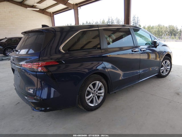 5TDXSKFC4MS006506 Toyota Sienna Xse
