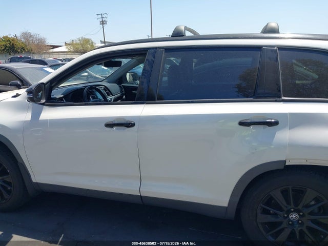 5TDKZRFH9KS326010 Toyota Highlander Se