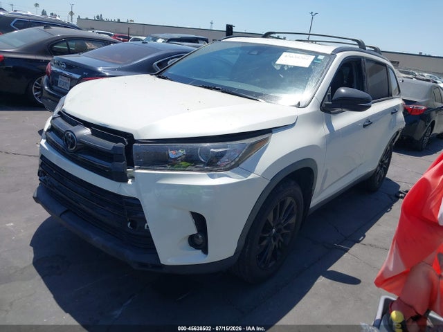 5TDKZRFH9KS326010 Toyota Highlander Se