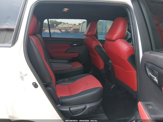 5TDLZRAH8MS066696 Toyota Highlander Xse