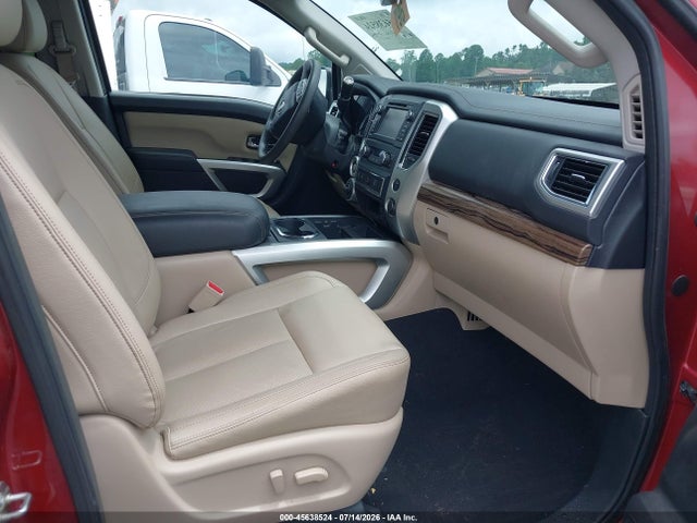 1N6AA1E50HN567798 Nissan Titan Sl