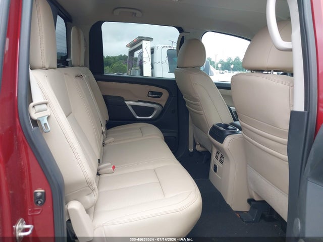 1N6AA1E50HN567798 Nissan Titan Sl