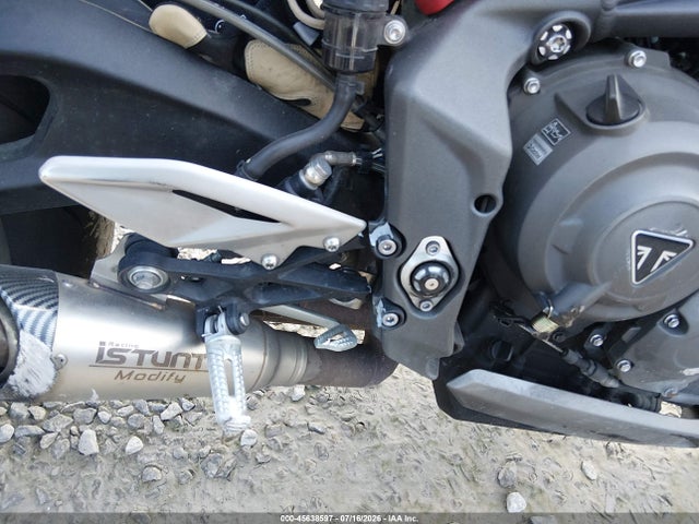 Продаж на аукціоні авто 2021 Triumph Motorcycle Street Triple R (lrh), vin: SMTA544DXMTAF8258, номер лоту: 45638597