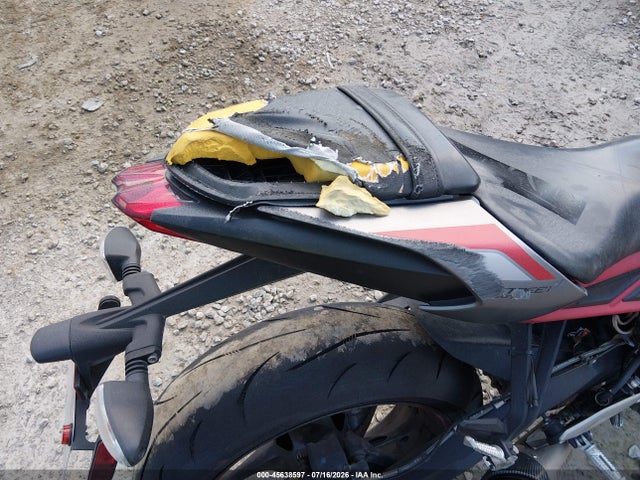 Продаж на аукціоні авто 2021 Triumph Motorcycle Street Triple R (lrh), vin: SMTA544DXMTAF8258, номер лоту: 45638597