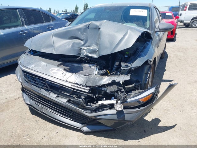 KMHLL4DG5TU099782 Hyundai ELANTRA SE