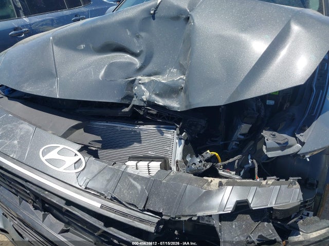 KMHLL4DG5TU099782 Hyundai ELANTRA SE