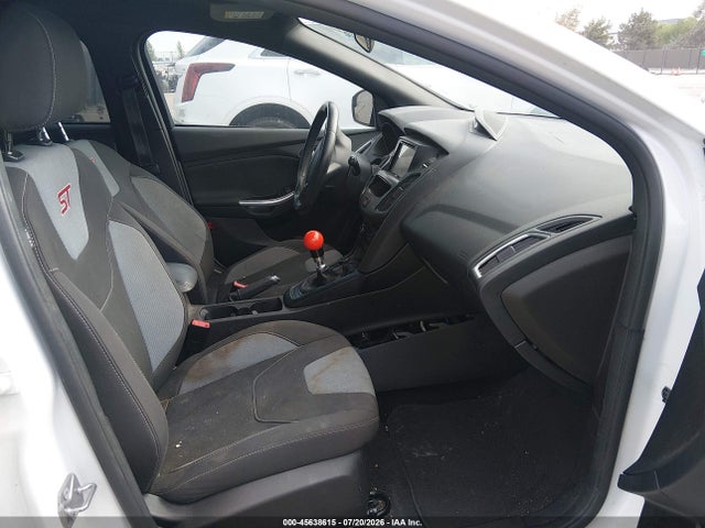 1FADP3L91HL290600 Ford FOCUS ST