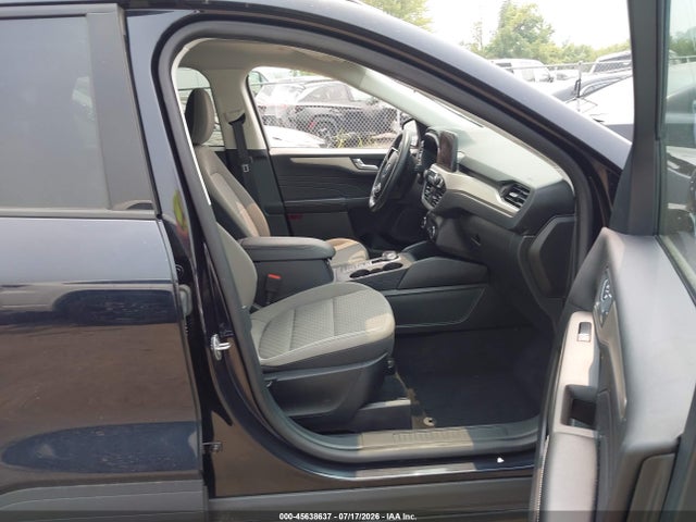2021 Ford Escape Se მანქანა იყიდება აუქციონზე, vin: 1FMCU9G68MUA24167, აუქციონის ნომერი: 45638637