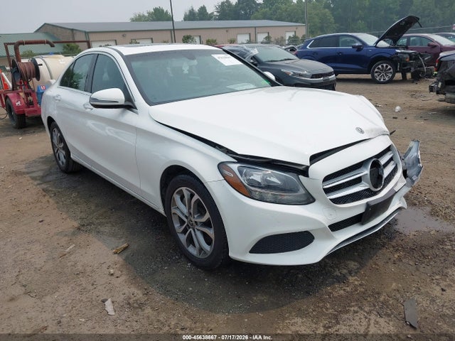 Продаж на аукціоні авто 2018 Mercedes-benz C 300 4matic, vin: 55SWF4KB7JU244549, номер лоту: 45638667