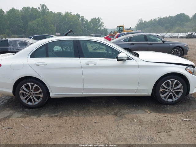 Продаж на аукціоні авто 2018 Mercedes-benz C 300 4matic, vin: 55SWF4KB7JU244549, номер лоту: 45638667