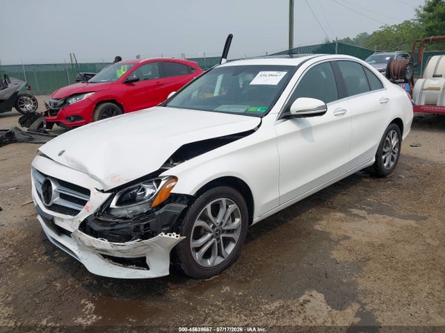 Продаж на аукціоні авто 2018 Mercedes-benz C 300 4matic, vin: 55SWF4KB7JU244549, номер лоту: 45638667