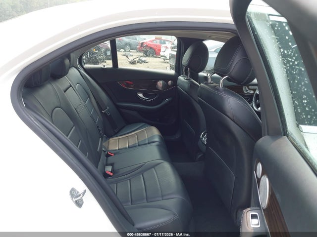 Продаж на аукціоні авто 2018 Mercedes-benz C 300 4matic, vin: 55SWF4KB7JU244549, номер лоту: 45638667