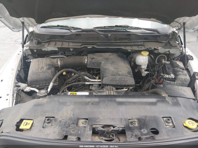 3C6JR6DG8JG321499 RAM 1500 Tradesman 4x2 8&#039; Box