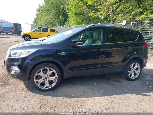 2019 Ford Escape Titanium მანქანა იყიდება აუქციონზე, vin: 1FMCU9J98KUC32713, აუქციონის ნომერი: 45638712