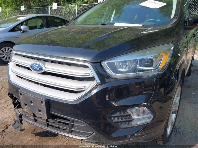 2019 Ford Escape Titanium მანქანა იყიდება აუქციონზე, vin: 1FMCU9J98KUC32713, აუქციონის ნომერი: 45638712