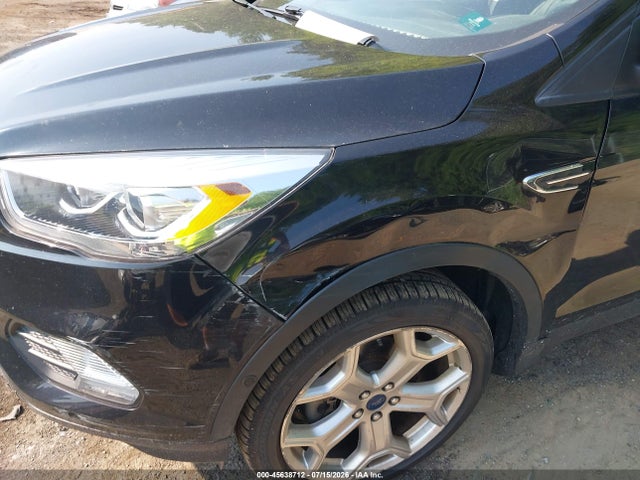 2019 Ford Escape Titanium მანქანა იყიდება აუქციონზე, vin: 1FMCU9J98KUC32713, აუქციონის ნომერი: 45638712