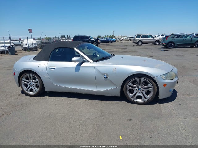 Продаж на аукціоні авто 2005 Bmw Z4 3.0i, vin: 4USBT53565LU11701, номер лоту: 45638717