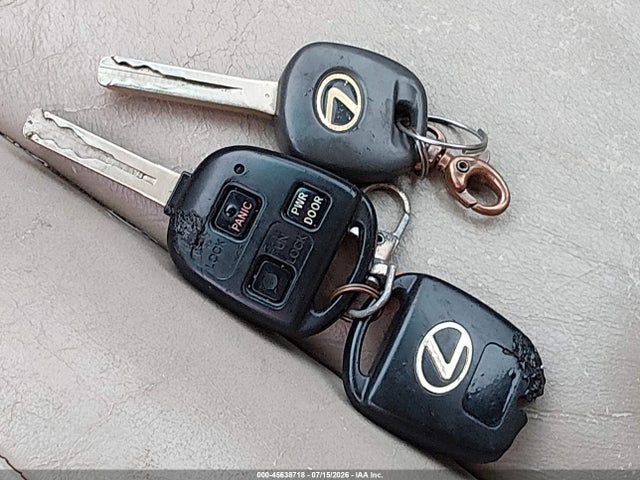 45638718 :رقم المزاد ، 2T2HA31U04C001918 vin ، 2004 Lexus Rx 330 مزاد بيع