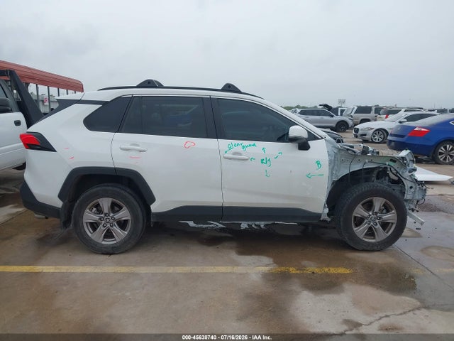 45638740 :رقم المزاد ، 2T3W1RFV2PW254250 vin ، 2023 Toyota Rav4 Xle مزاد بيع