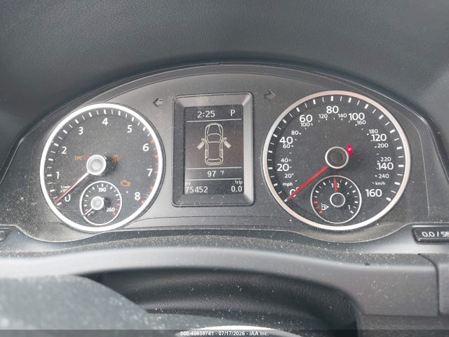 Продажа на аукционе авто 2017 Volkswagen Tiguan 2.0t Wolfsburg Edition, vin: WVGRV7AX1HW503814, номер лота: 45638741