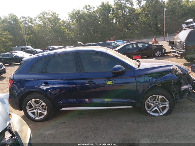45638752 :رقم المزاد ، WA1ANAFY8J2068667 vin ، 2018 Audi Q5 2.0t Premium/2.0t Tech Premium مزاد بيع