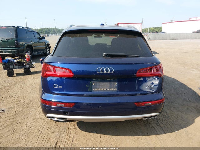 45638752 :رقم المزاد ، WA1ANAFY8J2068667 vin ، 2018 Audi Q5 2.0t Premium/2.0t Tech Premium مزاد بيع
