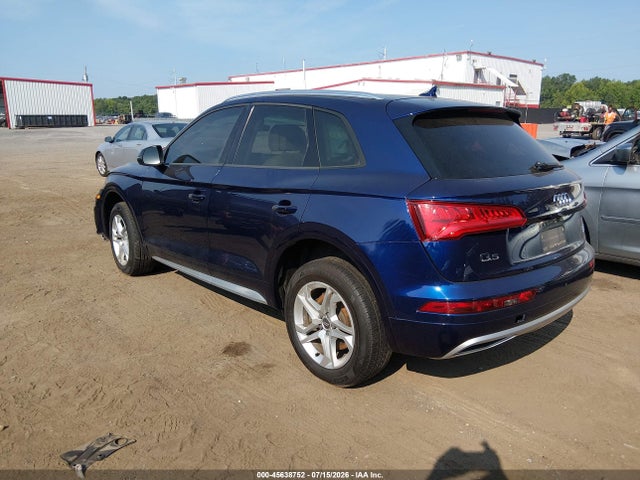 45638752 :رقم المزاد ، WA1ANAFY8J2068667 vin ، 2018 Audi Q5 2.0t Premium/2.0t Tech Premium مزاد بيع