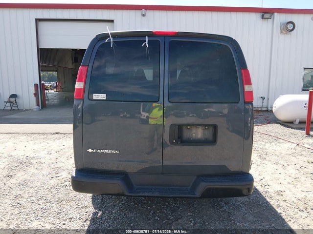 Chevrolet Express 3500 Ls 2017 1GAZGNFG8H1291558 Image 18
