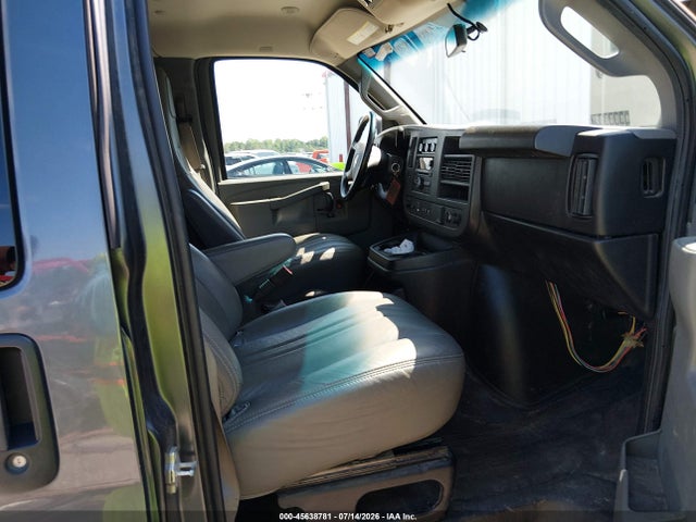 Chevrolet Express 3500 Ls 2017 1GAZGNFG8H1291558 Image 5