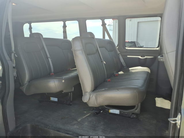 Chevrolet Express 3500 Ls 2017 1GAZGNFG9H1292329 Image 8