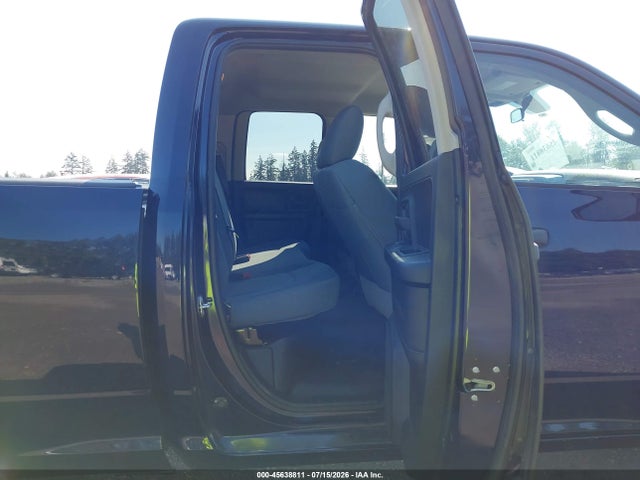 Продажа на аукционе авто 2018 Ram 1500 Tradesman  4x4 6'4 Box, vin: 1C6RR7FG2JS326115, номер лота: 45638811