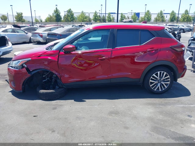 2022 Nissan Kicks Sv Xtronic Cvt მანქანა იყიდება აუქციონზე, vin: 3N1CP5CV3NL500163, აუქციონის ნომერი: 45638817