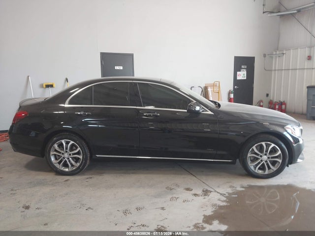 Продаж на аукціоні авто 2016 Mercedes-benz C 300 4matic, vin: 55SWF4KB5GU098175, номер лоту: 45638826