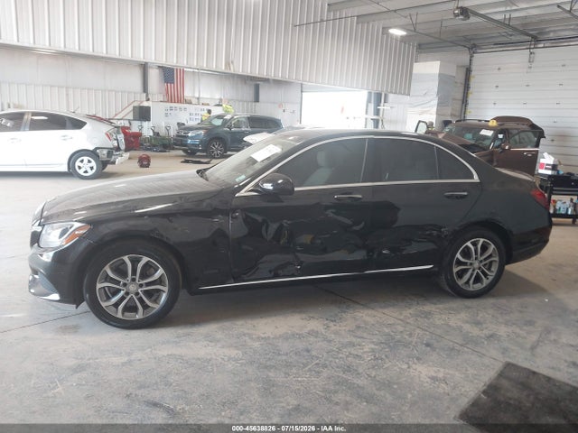 Продаж на аукціоні авто 2016 Mercedes-benz C 300 4matic, vin: 55SWF4KB5GU098175, номер лоту: 45638826