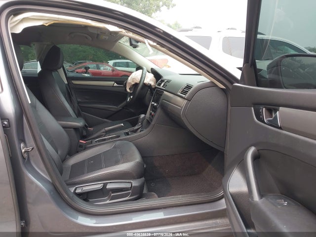 2014 Volkswagen Passat 2.0l Tdi Se მანქანა იყიდება აუქციონზე, vin: 1VWBN7A34EC076870, აუქციონის ნომერი: 45638839