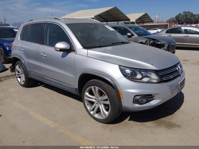 45638878 :رقم المزاد ، WVGAV7AX4CW001546 vin ، 2012 Volkswagen Tiguan Sel مزاد بيع