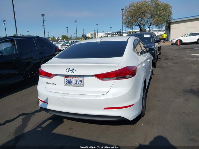 Hyundai ELANTRA SEL 2018 5NPD84LF2JH237465 Image 16