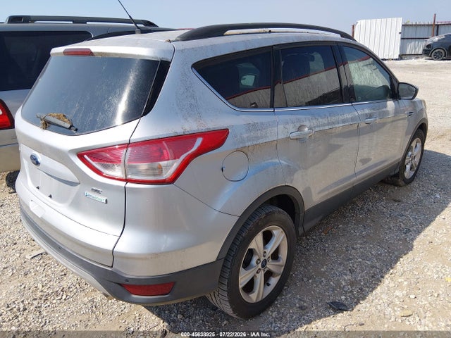 45638925 :رقم المزاد ، 1FMCU0GX2FUB42822 vin ، 2015 Ford Escape Se مزاد بيع
